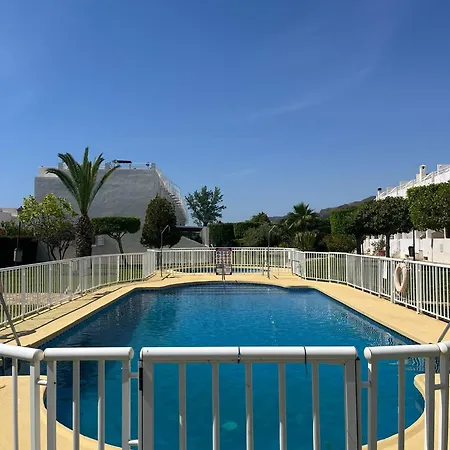 Duplex En Urbanizacion Con Piscina Comunitaria Y Wifi Holiday home