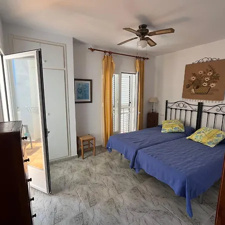 Duplex En Urbanizacion Con Piscina Comunitaria Y Wifi *